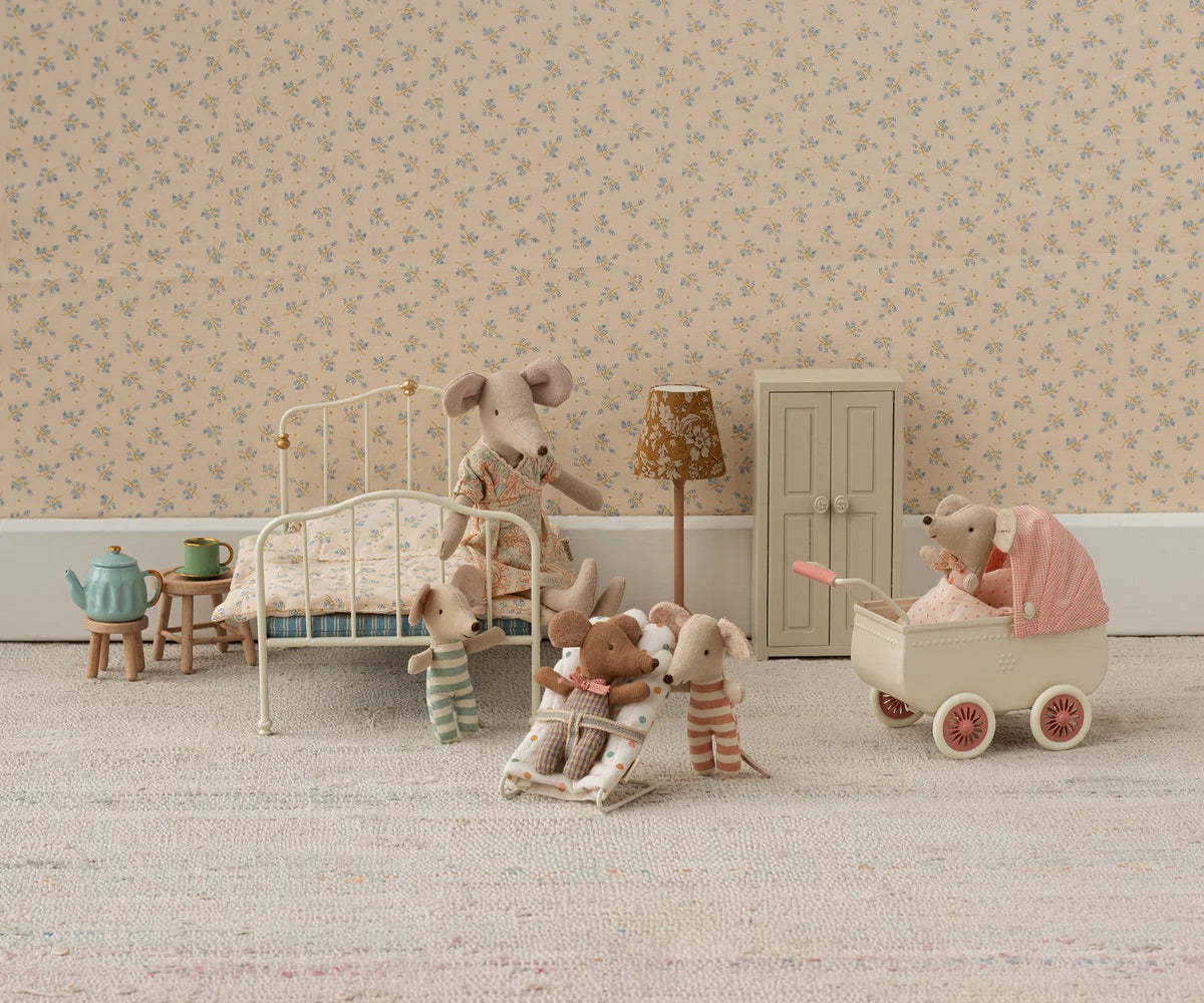 Pram, Mouse I Coral