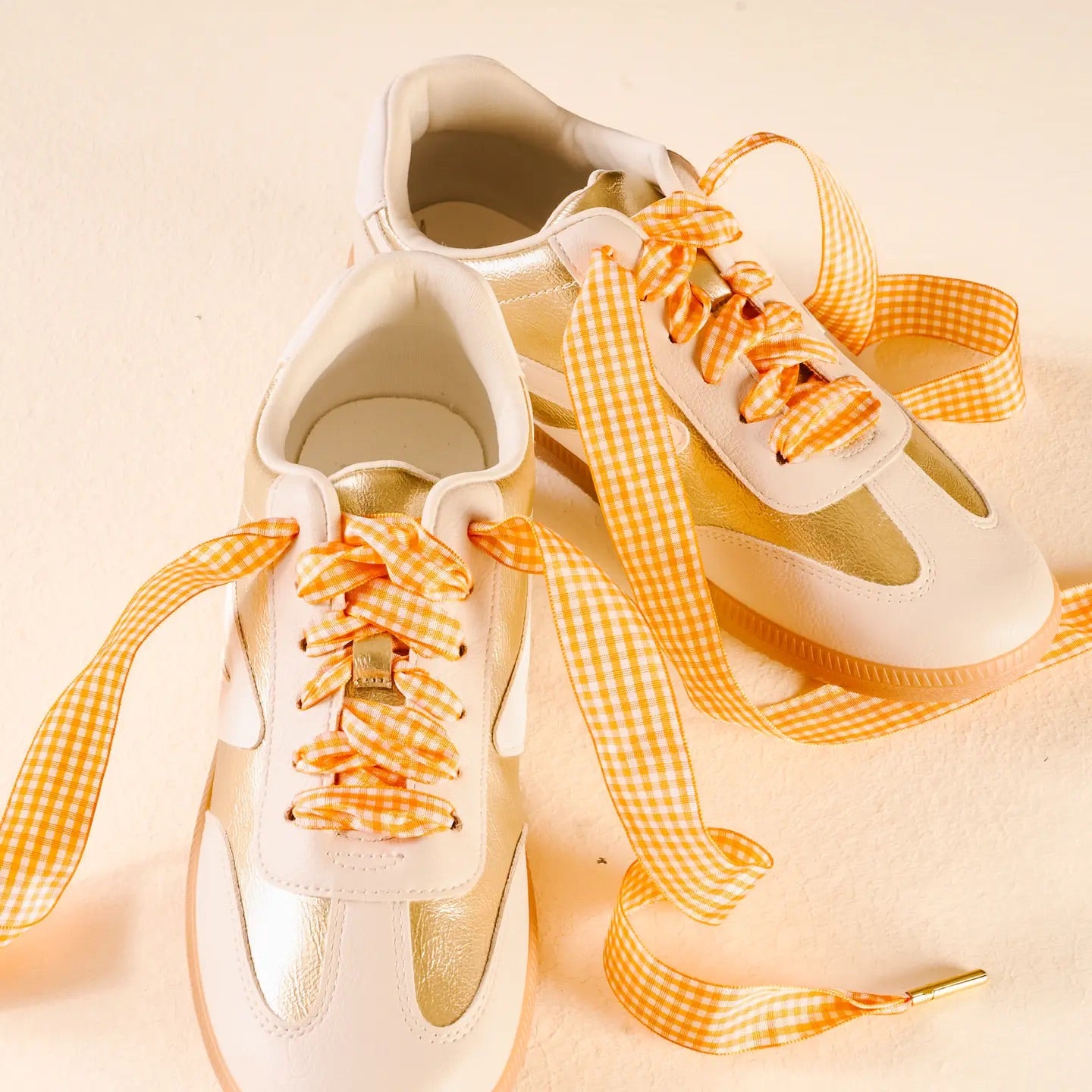Step It Up Shoelaces | Orange Gingham