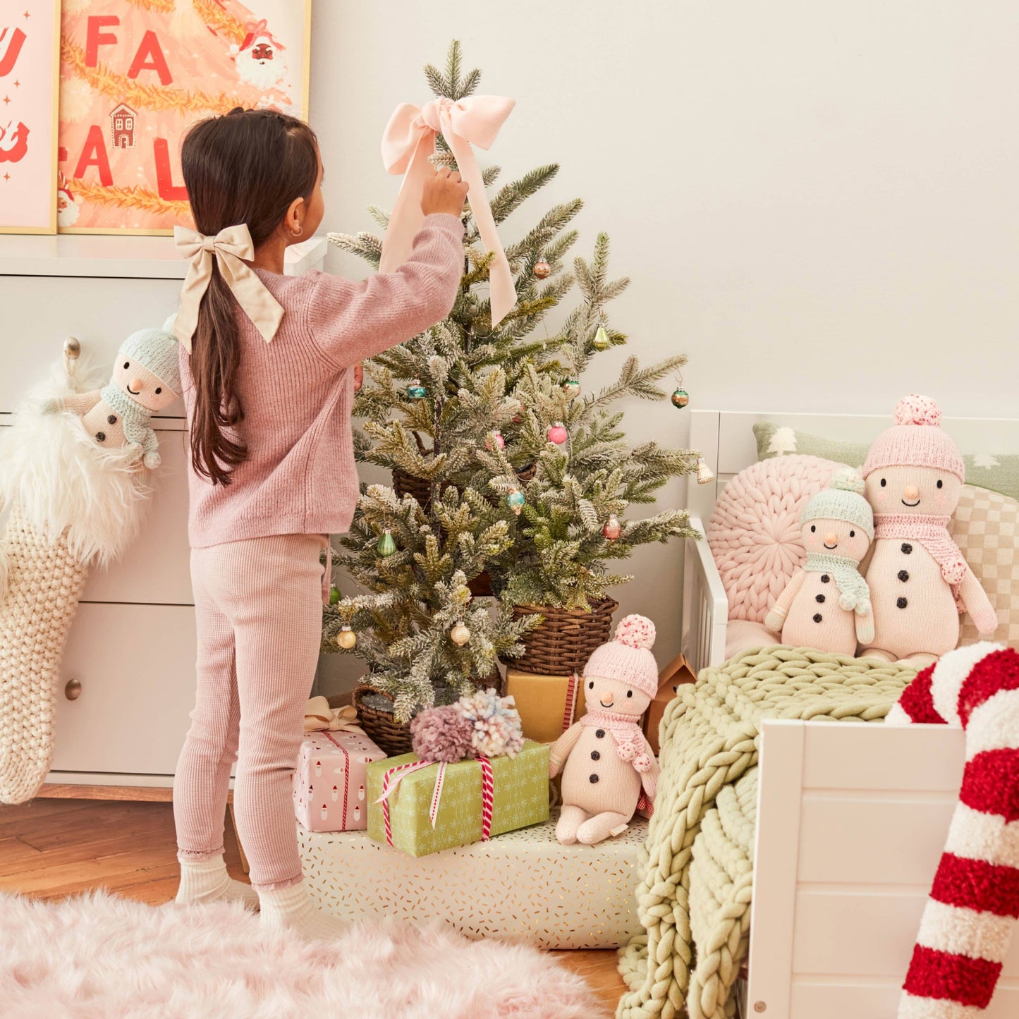 Holly The Snowman | Regular 20"