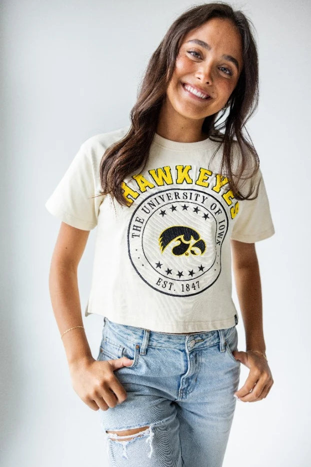 Saylor Star Heavyweight Crop Tee | Iowa