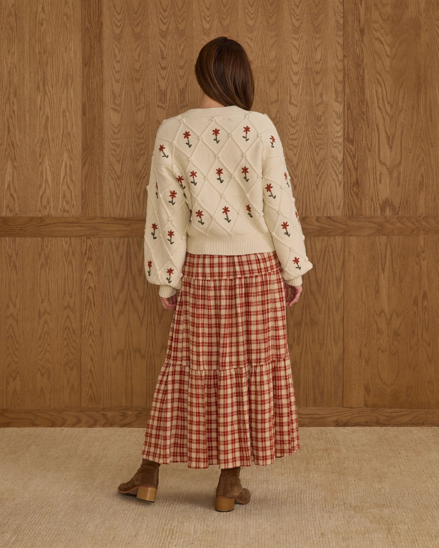 Boxy Crop Cardigan || Winter Daisy Embroidery