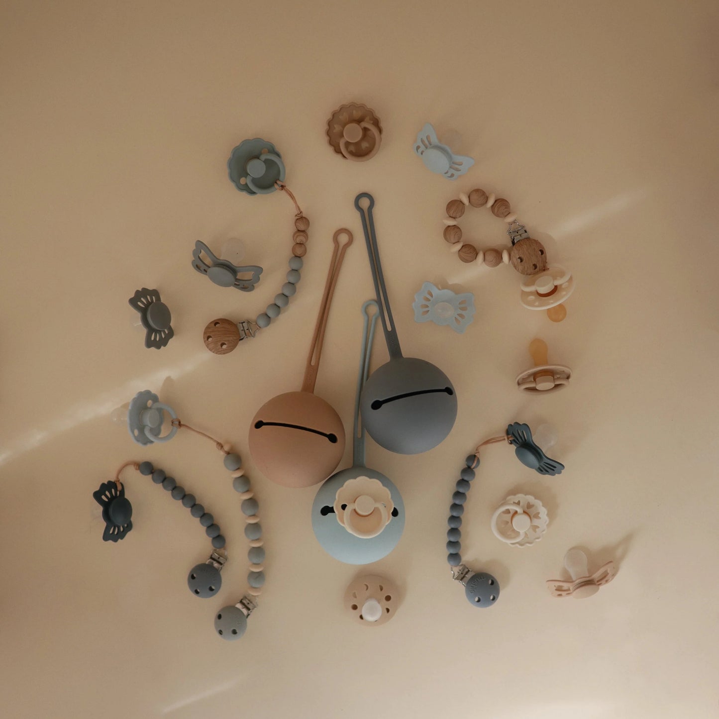 Silicone Pacifier Clip | Tradewinds