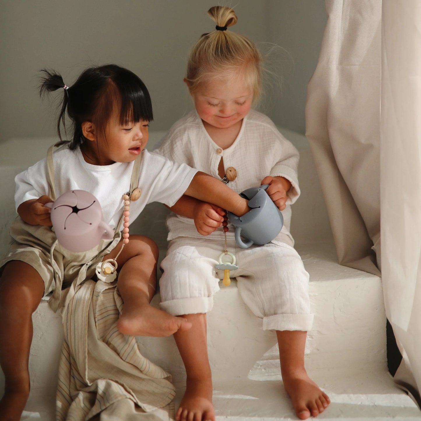 FRIGG Daisy Night Natural Rubber 2-Pack | Blush/Cream