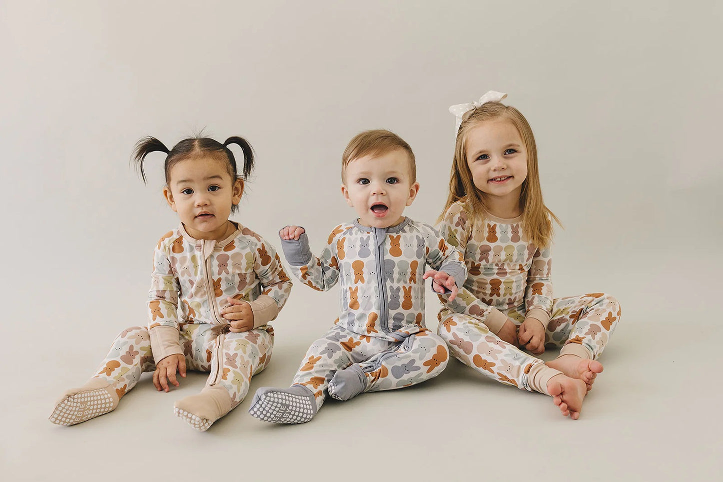 Two-Piece Cozy Set I Blush Bunny