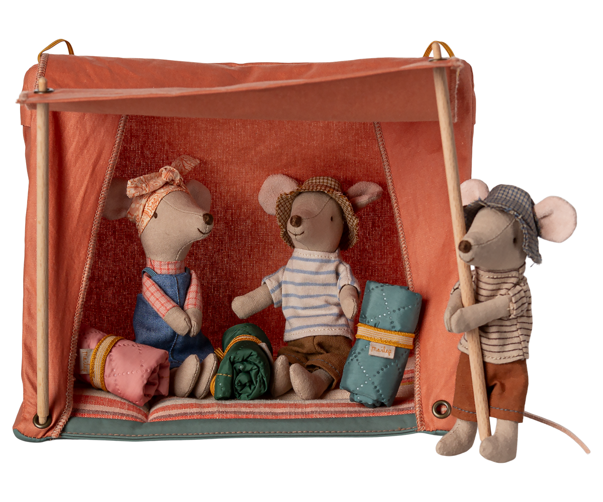 Mouse Happy Camper Tent