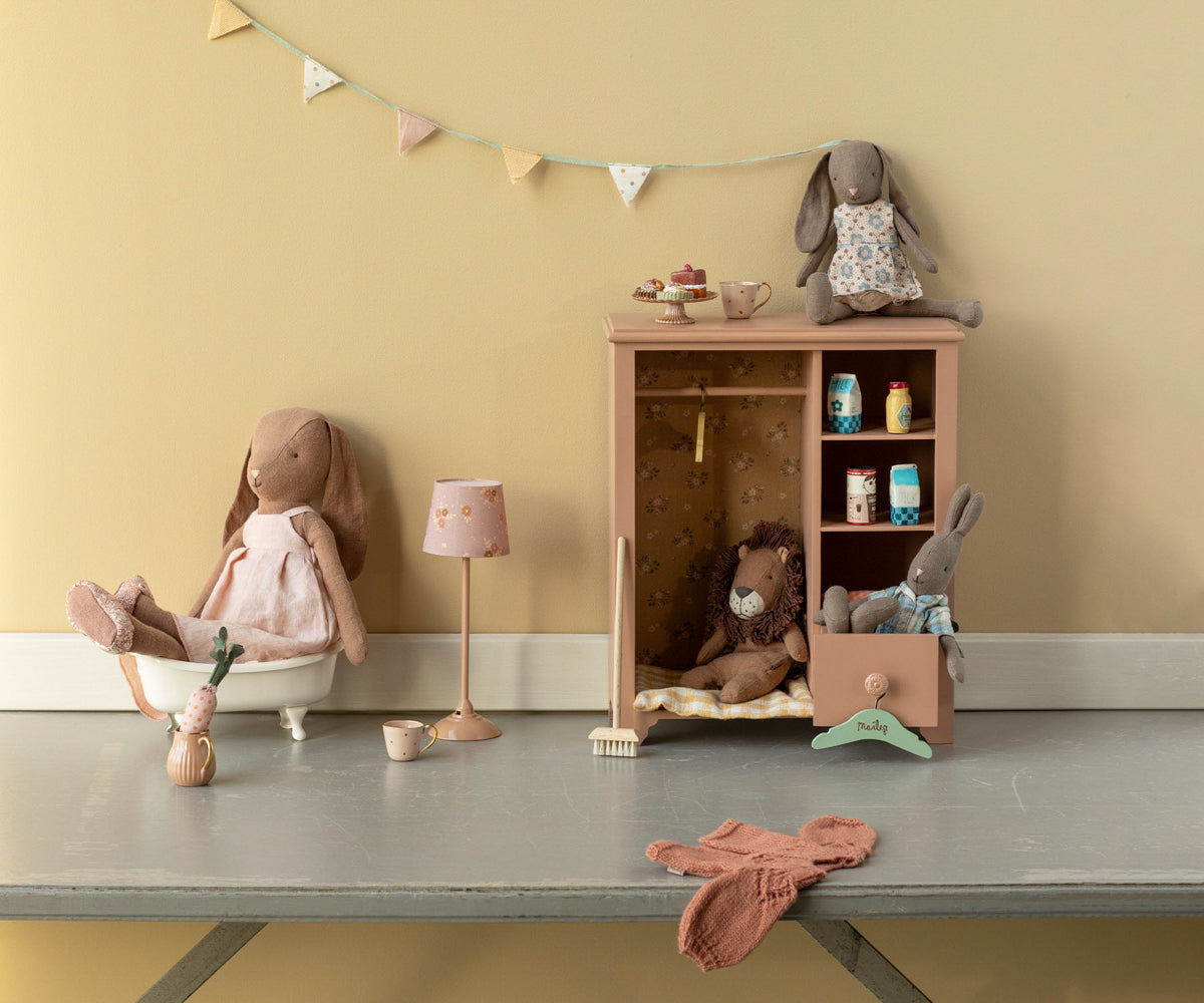 Miniature Floor Lamp | Powder