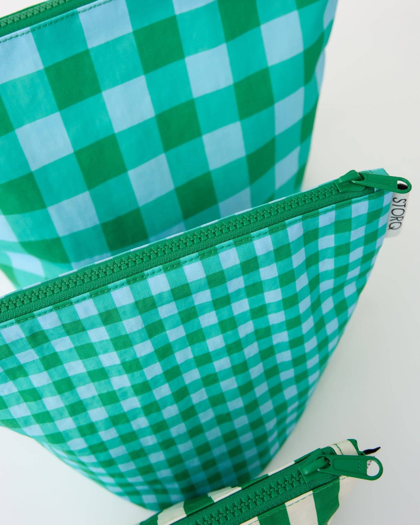 Fall Colors: Zipper Pouch Three-Piece Set: Black Grid
