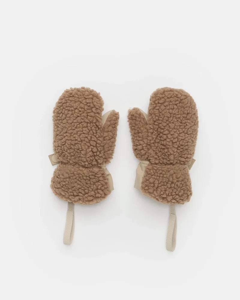 Benji Applique Sherpa Mittens | OatCacao