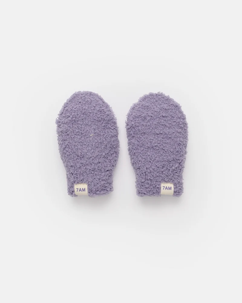 Fuzzy Mittens | Taro