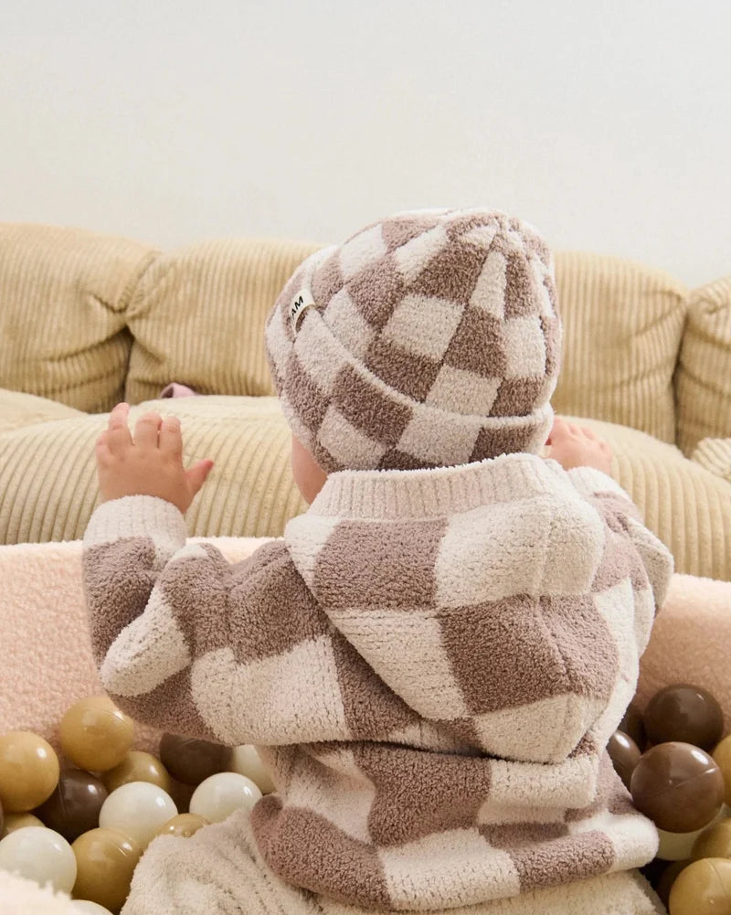 Checkers Fuzzy Beanie | Taupe