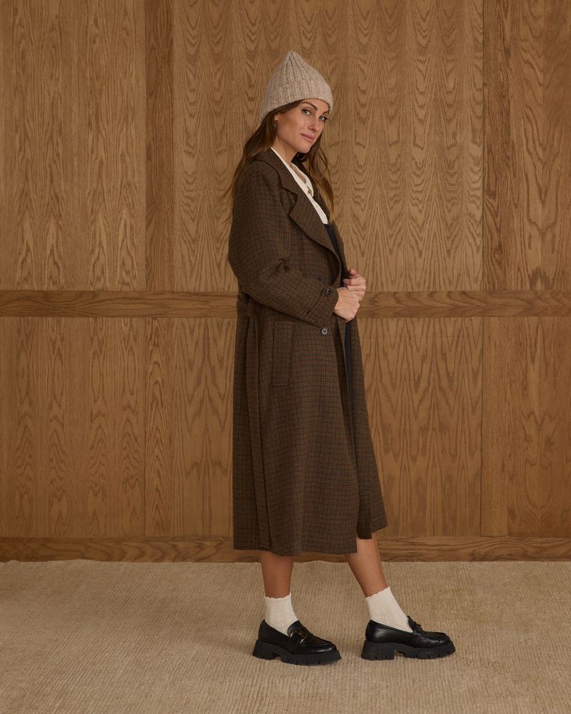 Trench Coat || Brown
