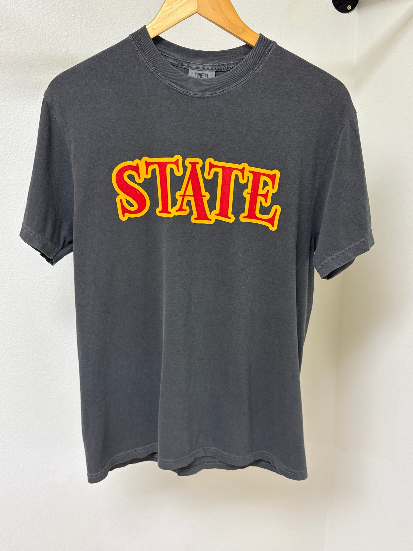 Adult Pepper Black Tee | State