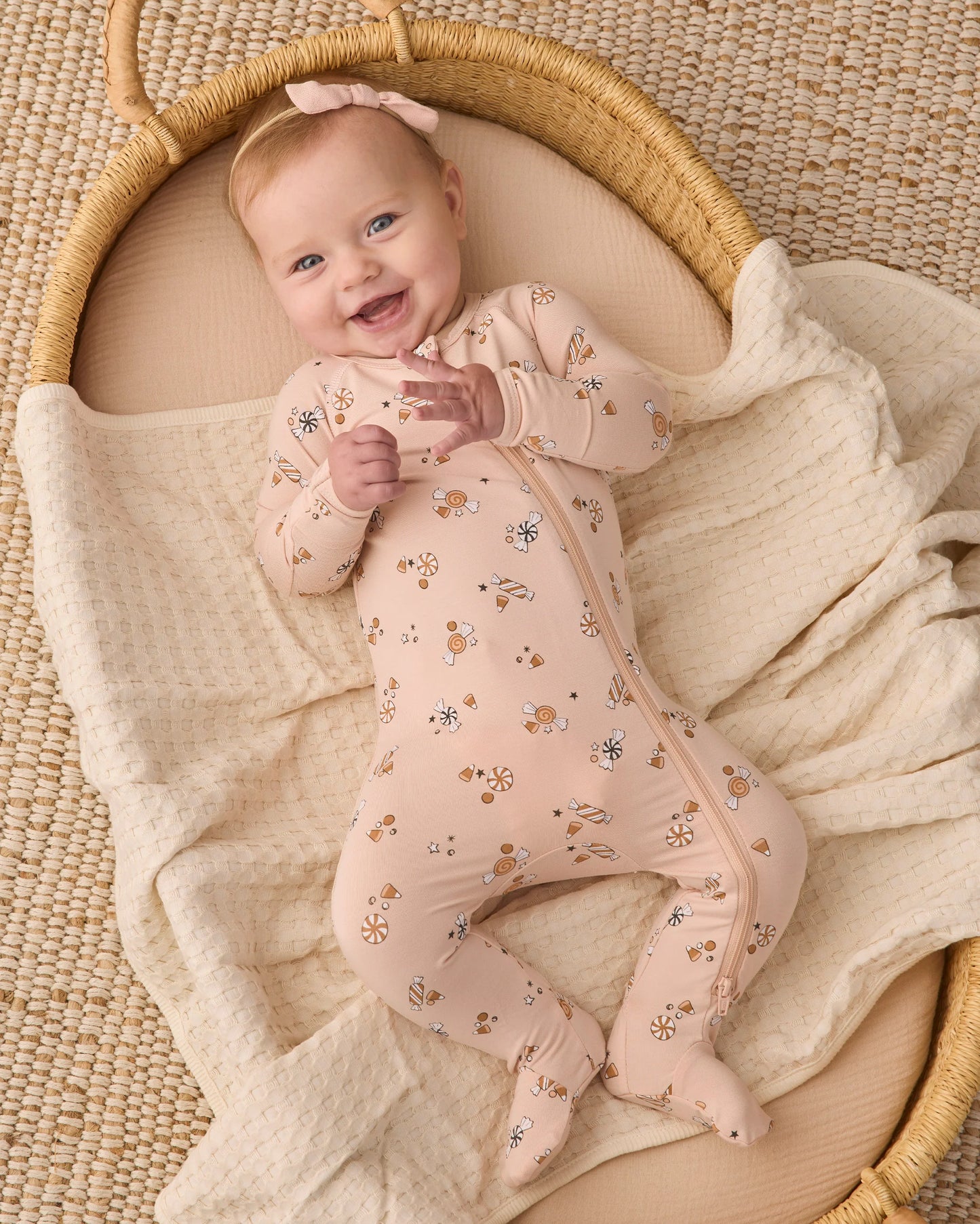 Bamboo Zip Footie | Candy