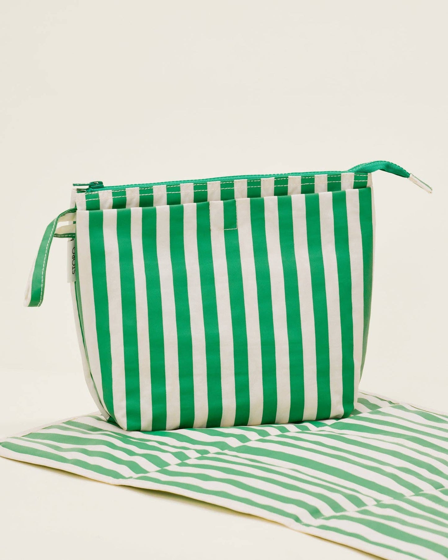 Quick Change Kit Bag: Black Grid