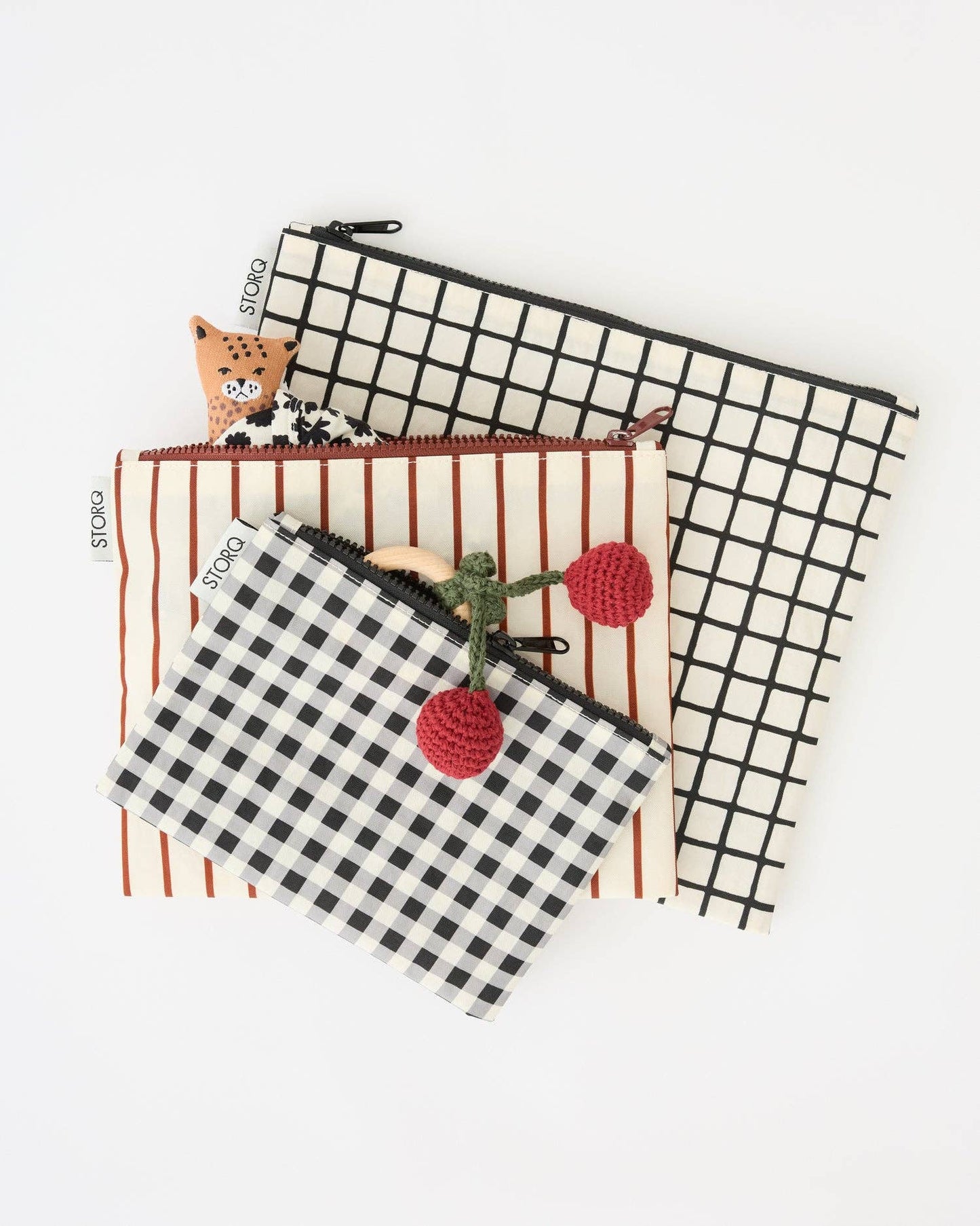 Fall Colors: Zipper Pouch Three-Piece Set: Black Grid