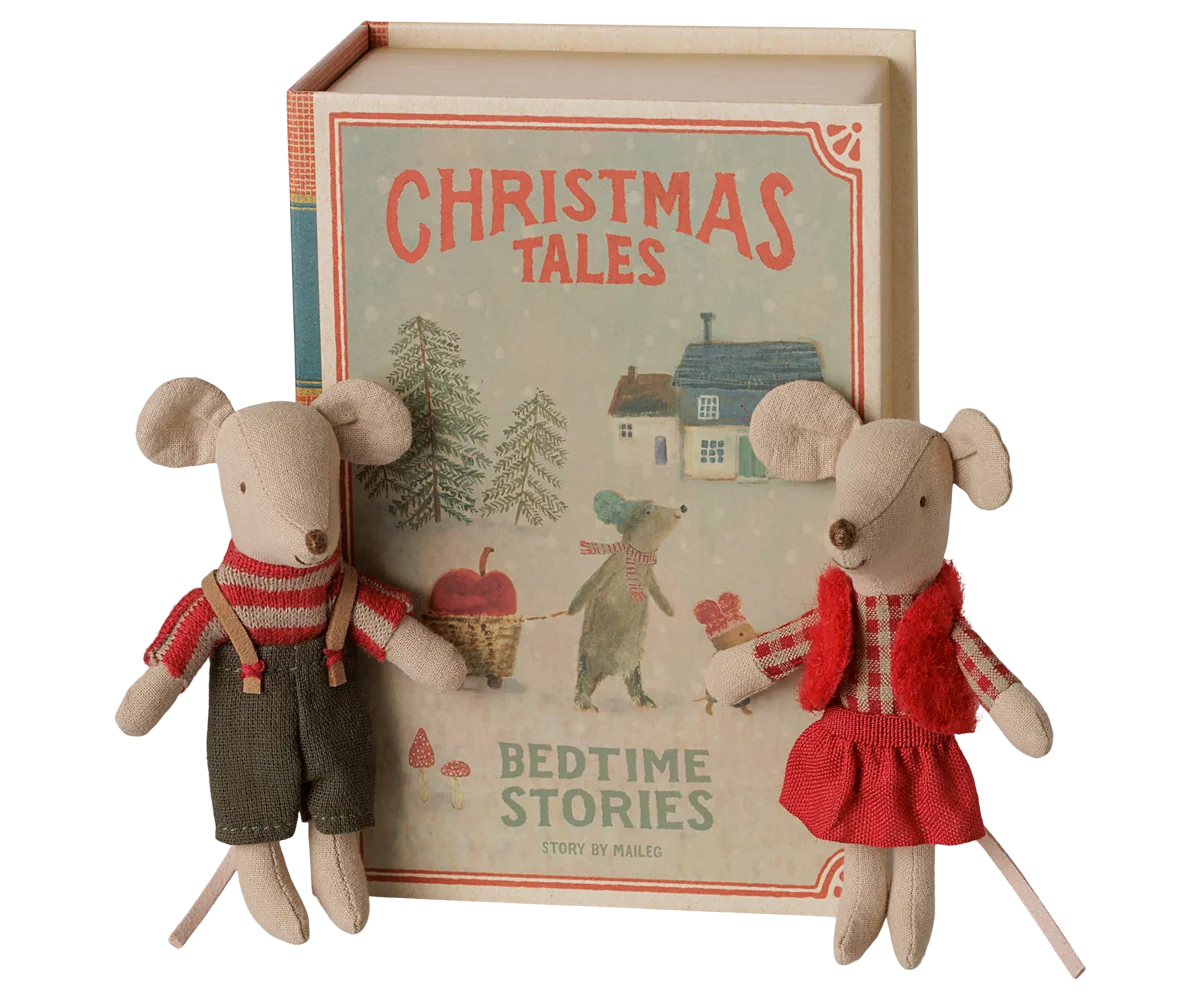 Christmas Twin Mice In Book | Little Sister and Little Brother