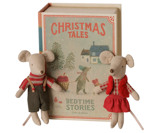 Christmas Twin Mice In Book | Little Sister and Little Brother