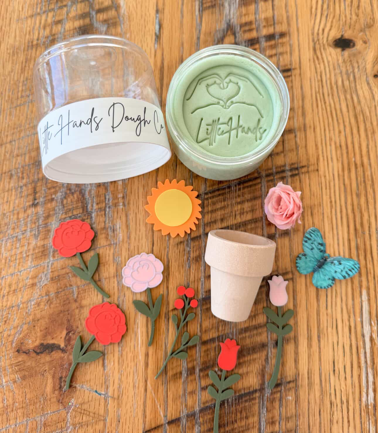 Playdough To-Go Jar | Spring Flowers