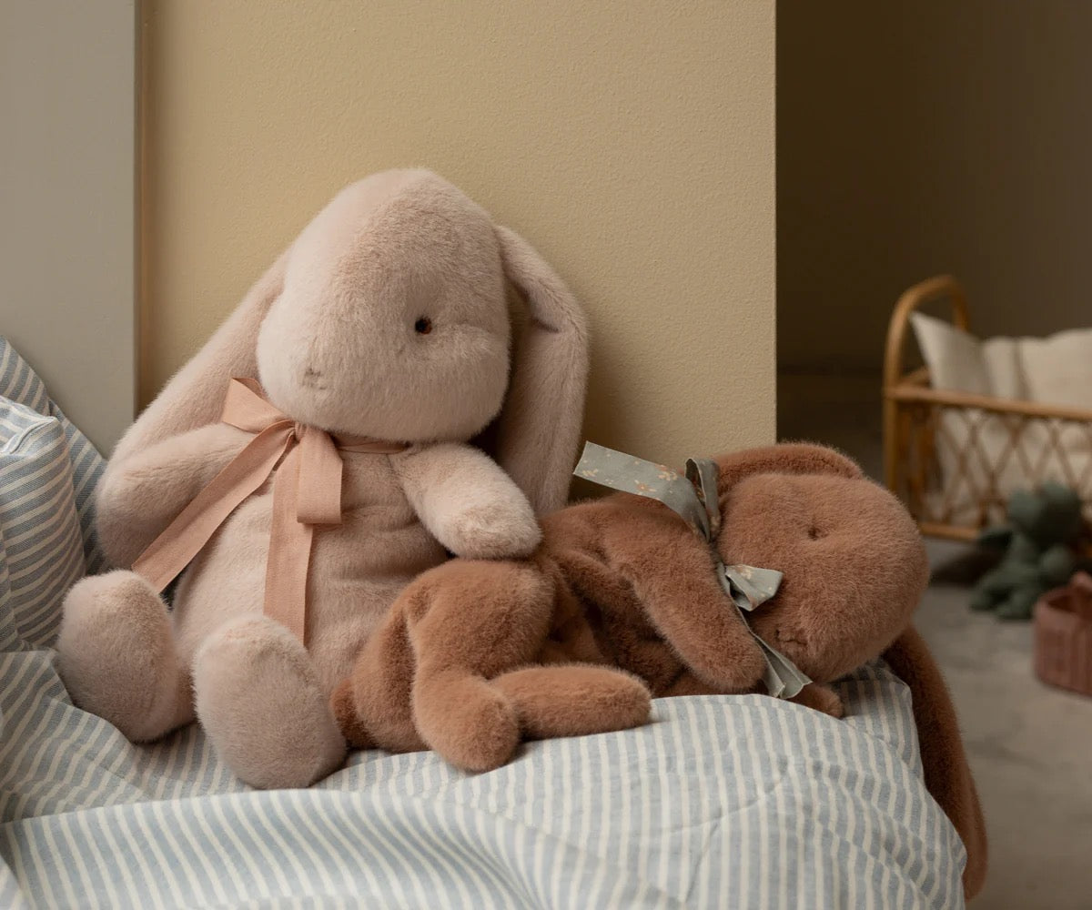 Sleeping Bunny, Small | Soft Brown
