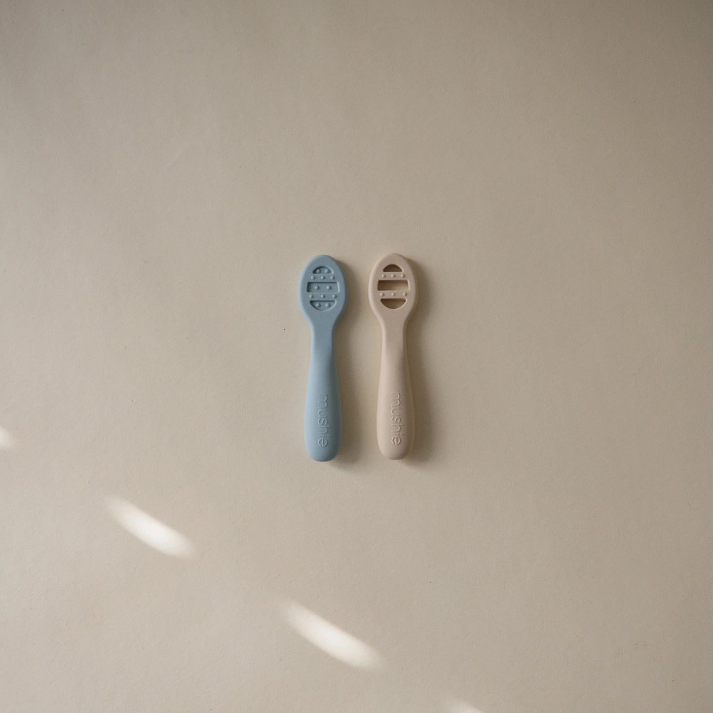 First Feeding Baby Spoons 2-Pack | Powder Blue/Shift Sand