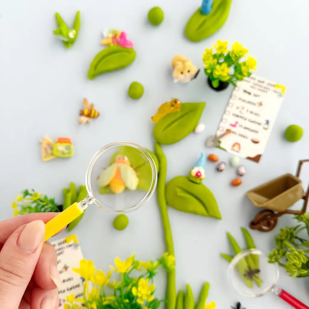 KidDough Play Kit | Backyard Bug (Seek & Find)