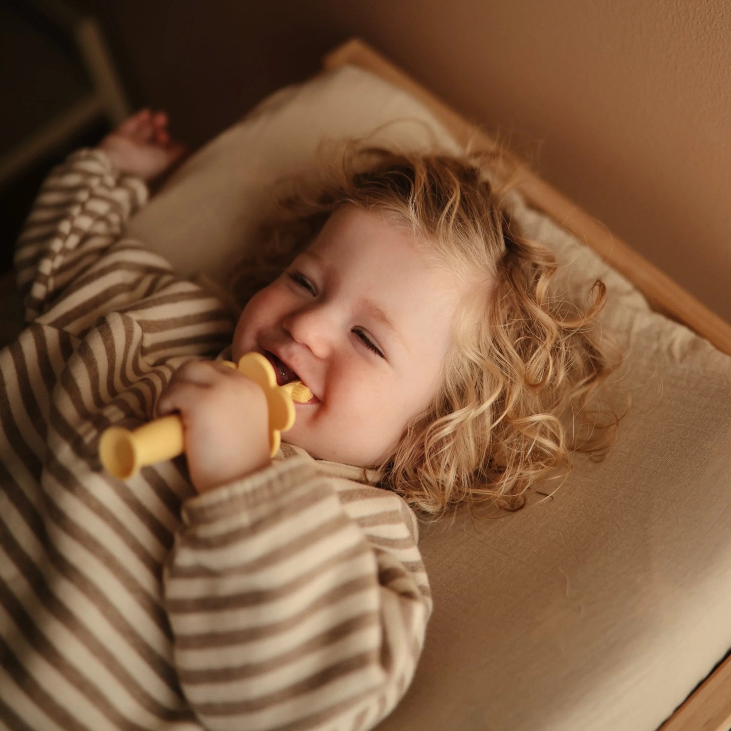 Flower Training Toothbrush | Daffodil