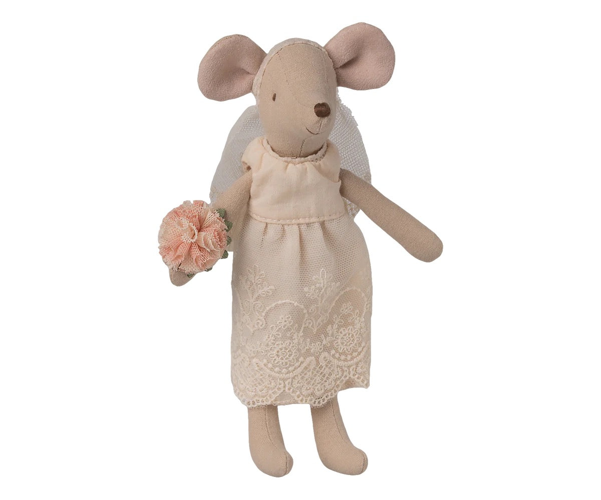 Wedding Dress, Mum Mousee