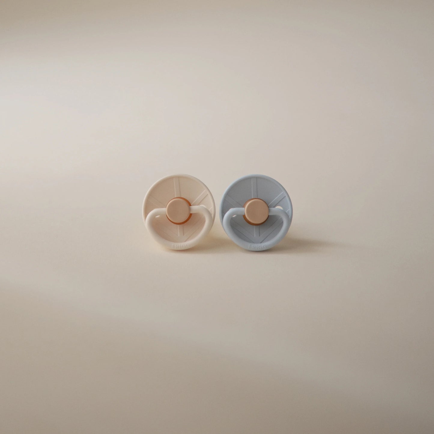 FRIGG Viking Natural Rubber Pacifier | Powder Blue/Cream