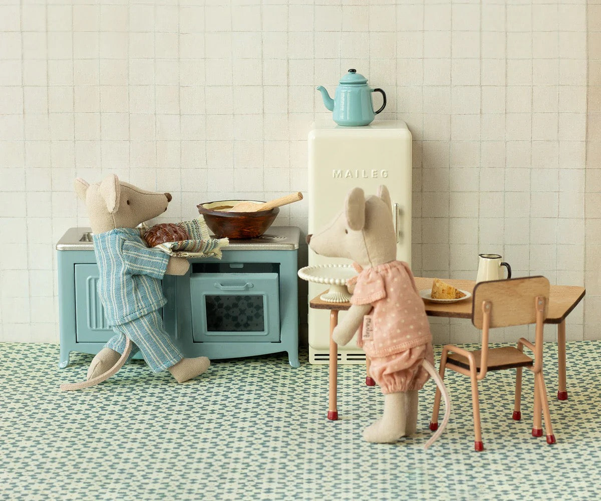 Mouse Kitchen | Blue