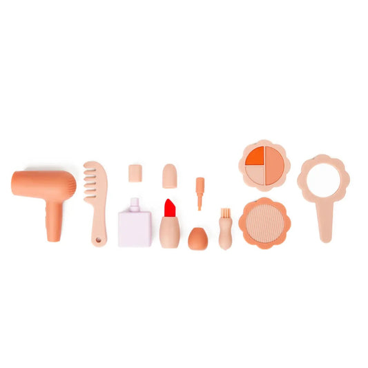 Silicone Makeup Playlet