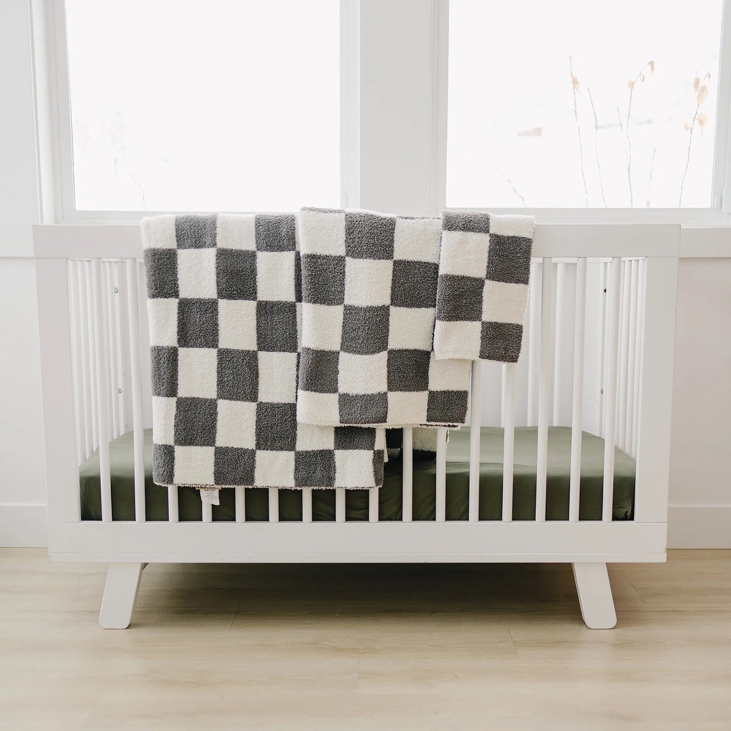 Plush Blanket | Charcoal Checkered