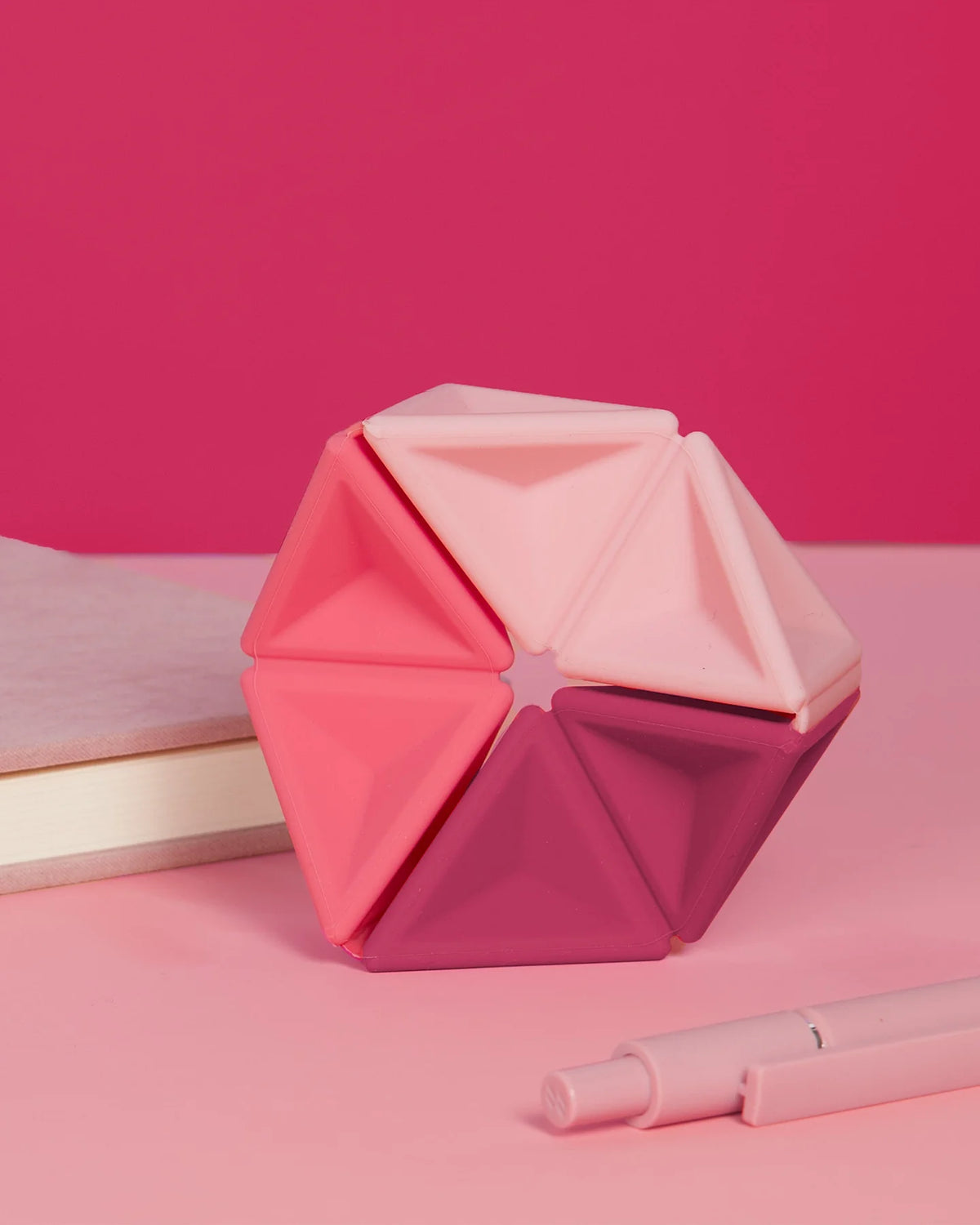 Pivot | Magenta