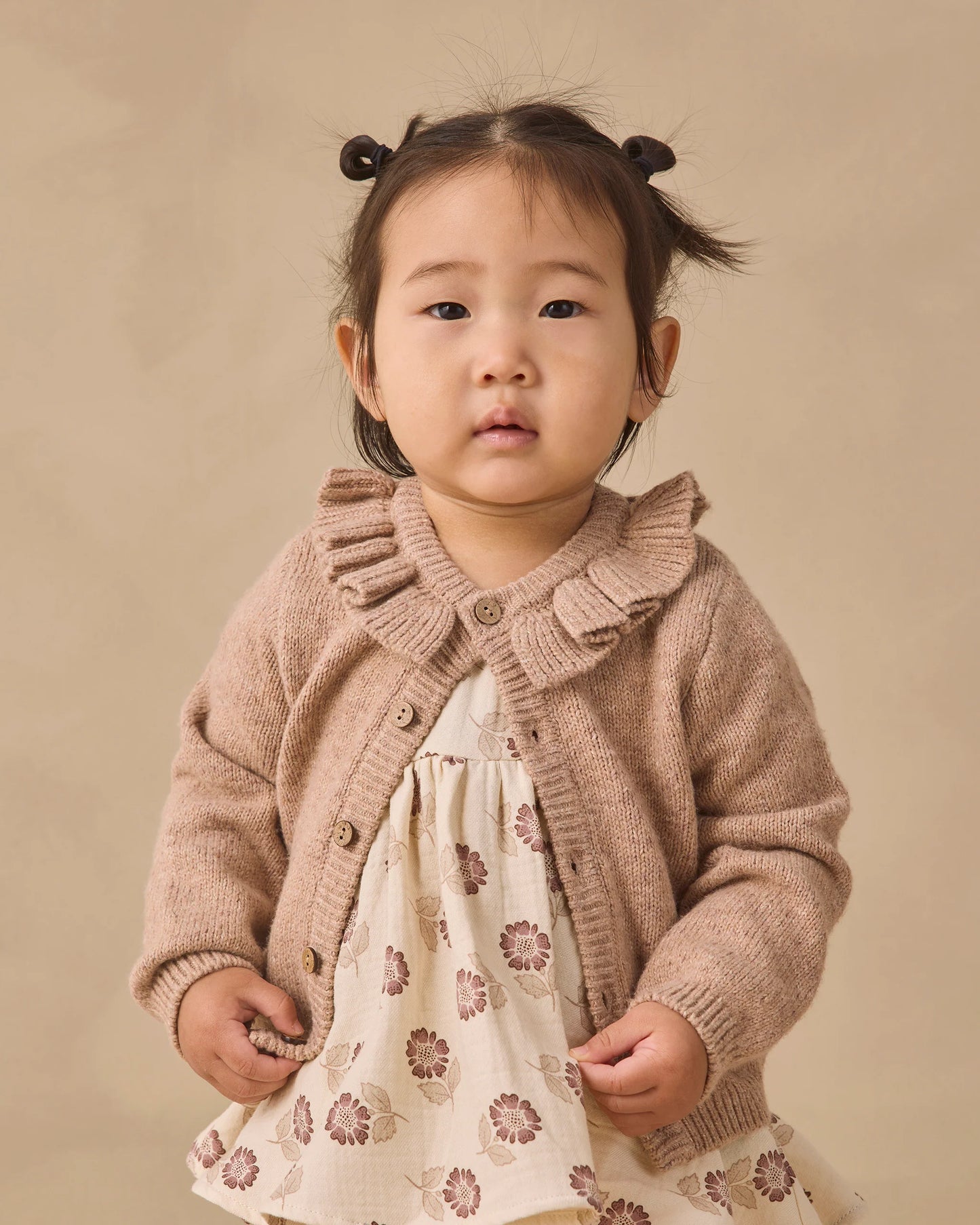 Ruffle Collar Cardigan | Heathered Almond