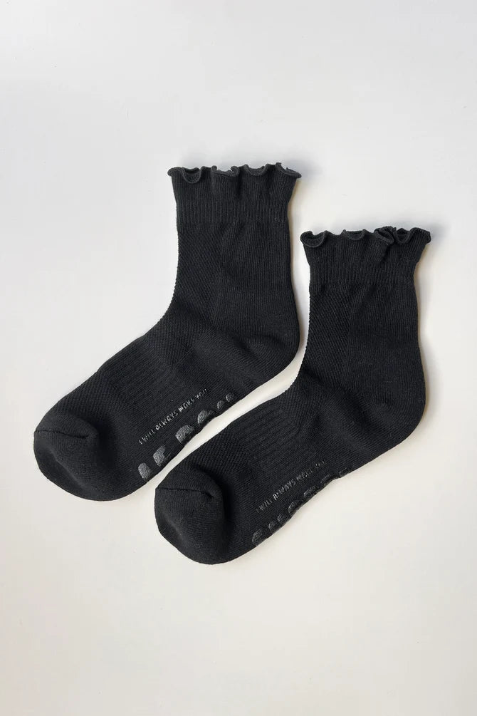 Ruffled Hugger Crew Socks | Black/Black