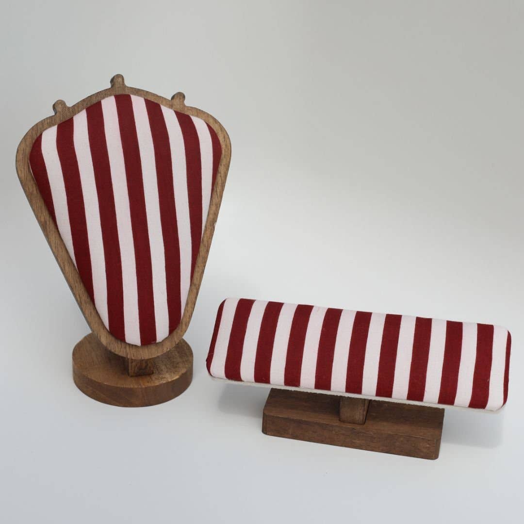 Custom Bracelet Display Stand: Red & Yellow