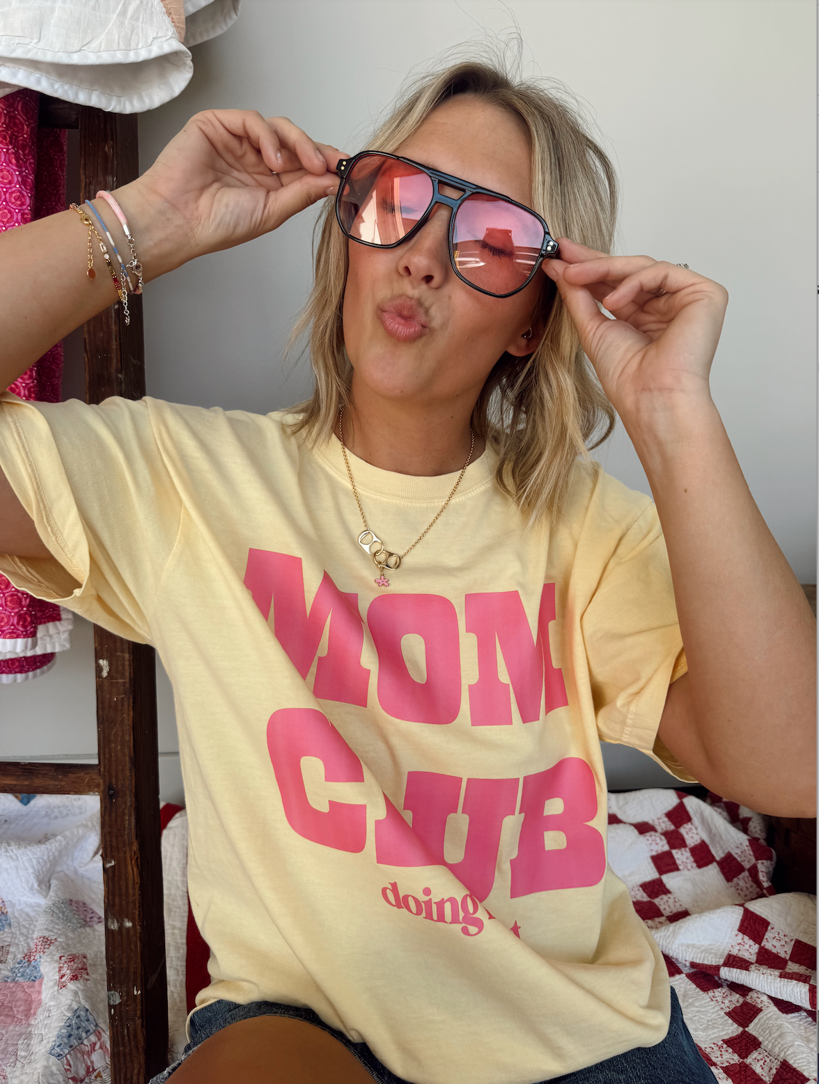 Mom Club Tee | Banana