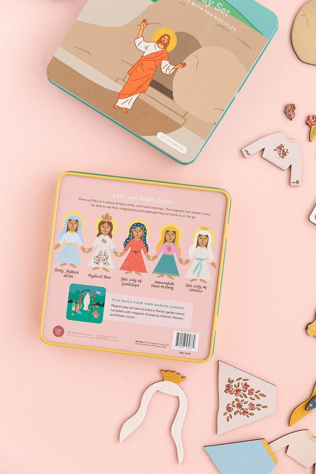 Magnet Playset | Dress Up Mary