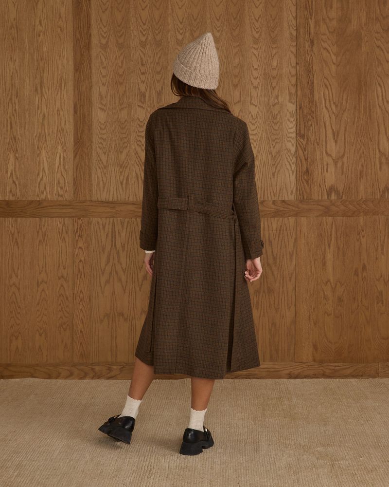 Trench Coat || Brown