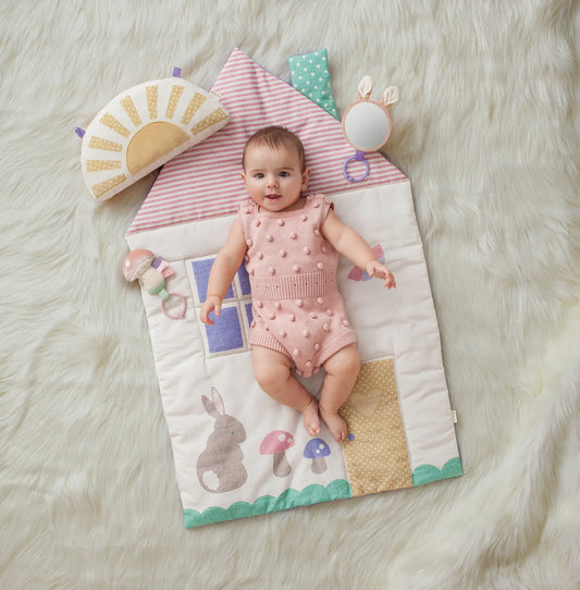 Tummy time cottage play mat